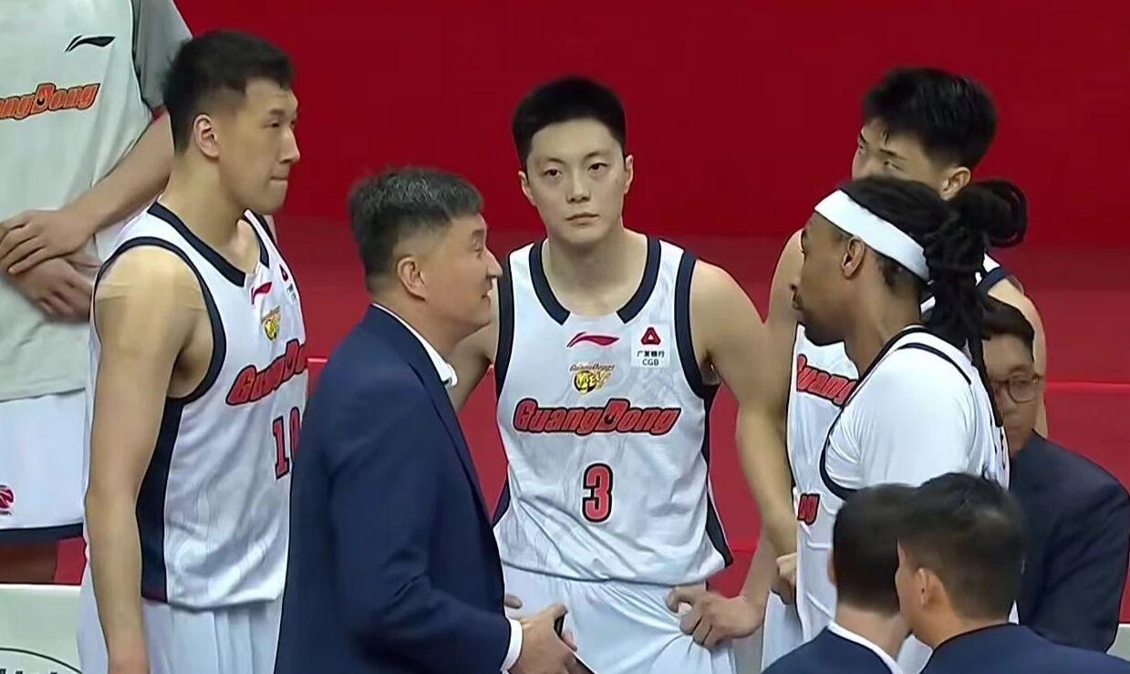 比利亚雷亚尔规划九名租借回归球员的未来
