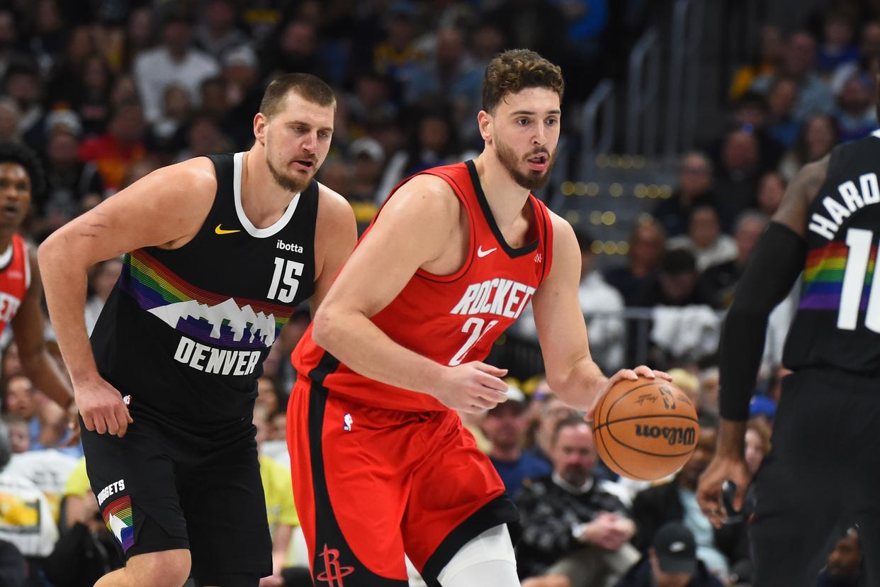 NBA历史首次神迹：4人20+赛季 詹姆斯24季 杜兰特霍福德康利20季