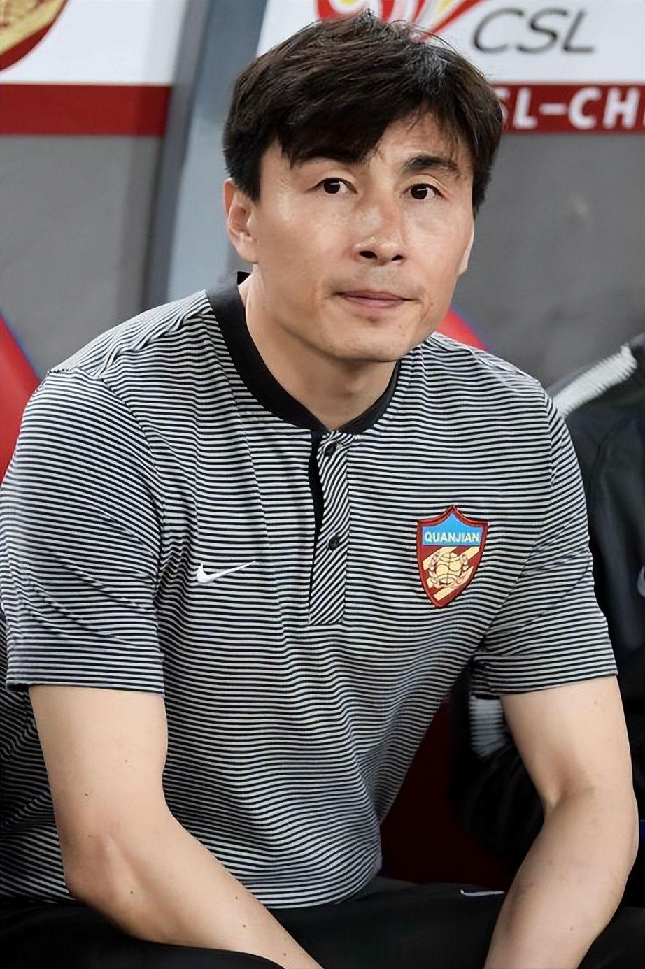 贝林厄姆一条龙破门,皇马4比0大胜马拉加