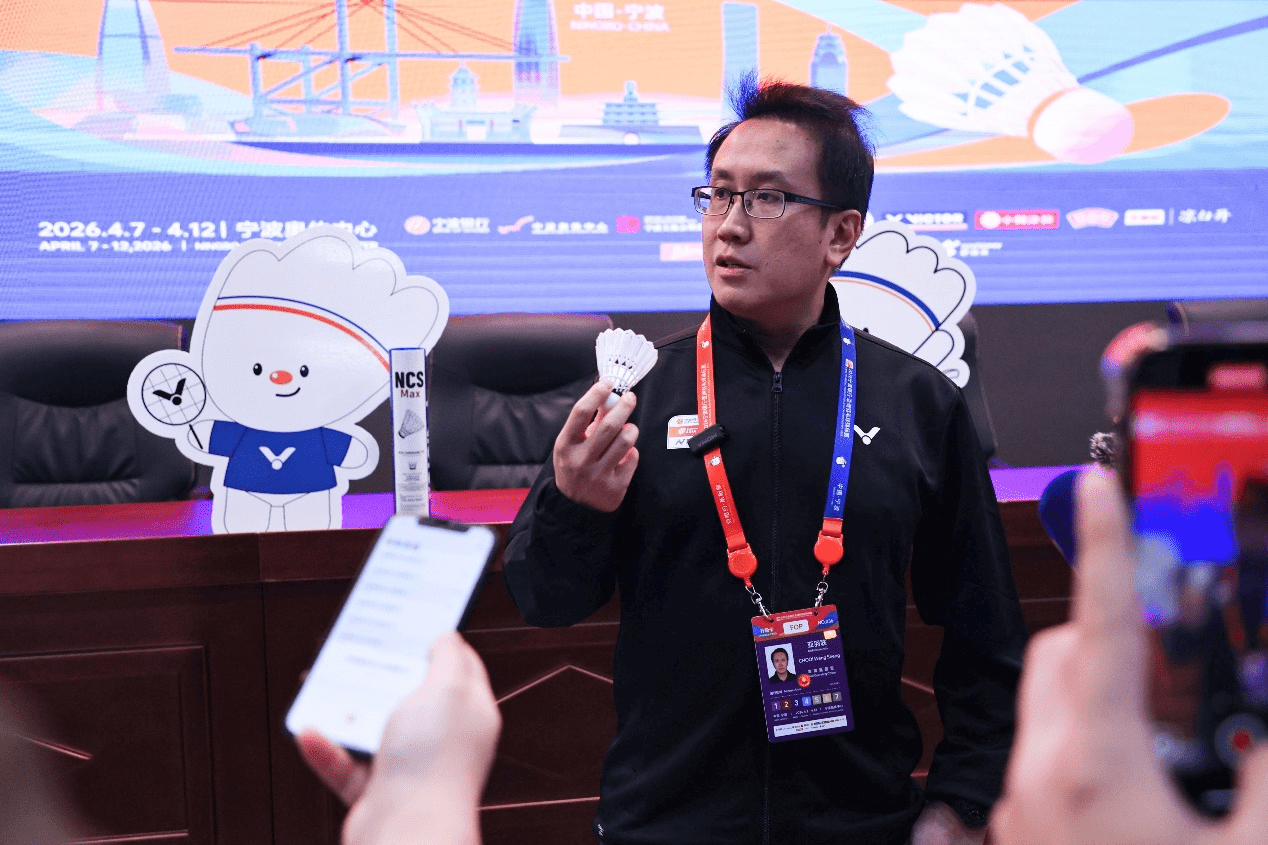 蓉城外援索罗金:我会几句骂人的中文,是我们队长韦世豪教我的